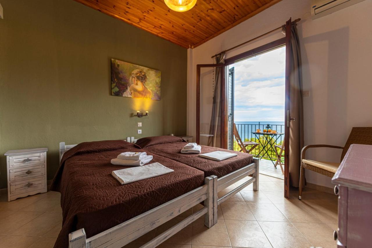 Katerina Fotopoulos Rooms & Apartments - Papanero Com Agios Ioannis  Kültér fotó
