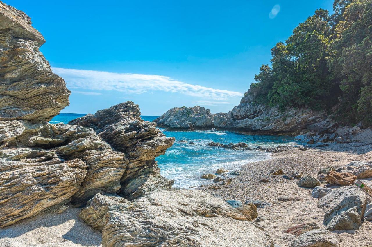 Katerina Fotopoulos Rooms & Apartments - Papanero Com Agios Ioannis  Kültér fotó